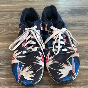 Black Sneakers with Bird Print